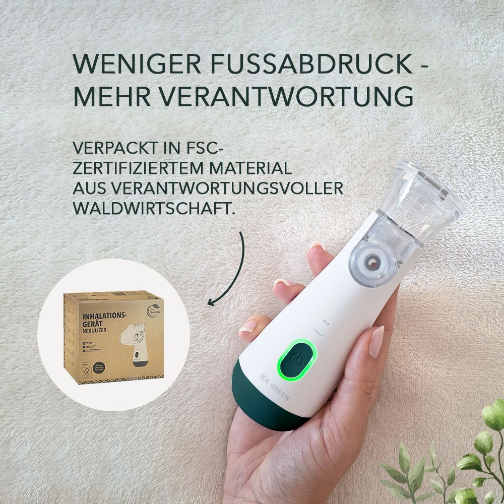 IEA Green Inhalationsgerät in dunkelgrün mit 20er Kochsalzlösung