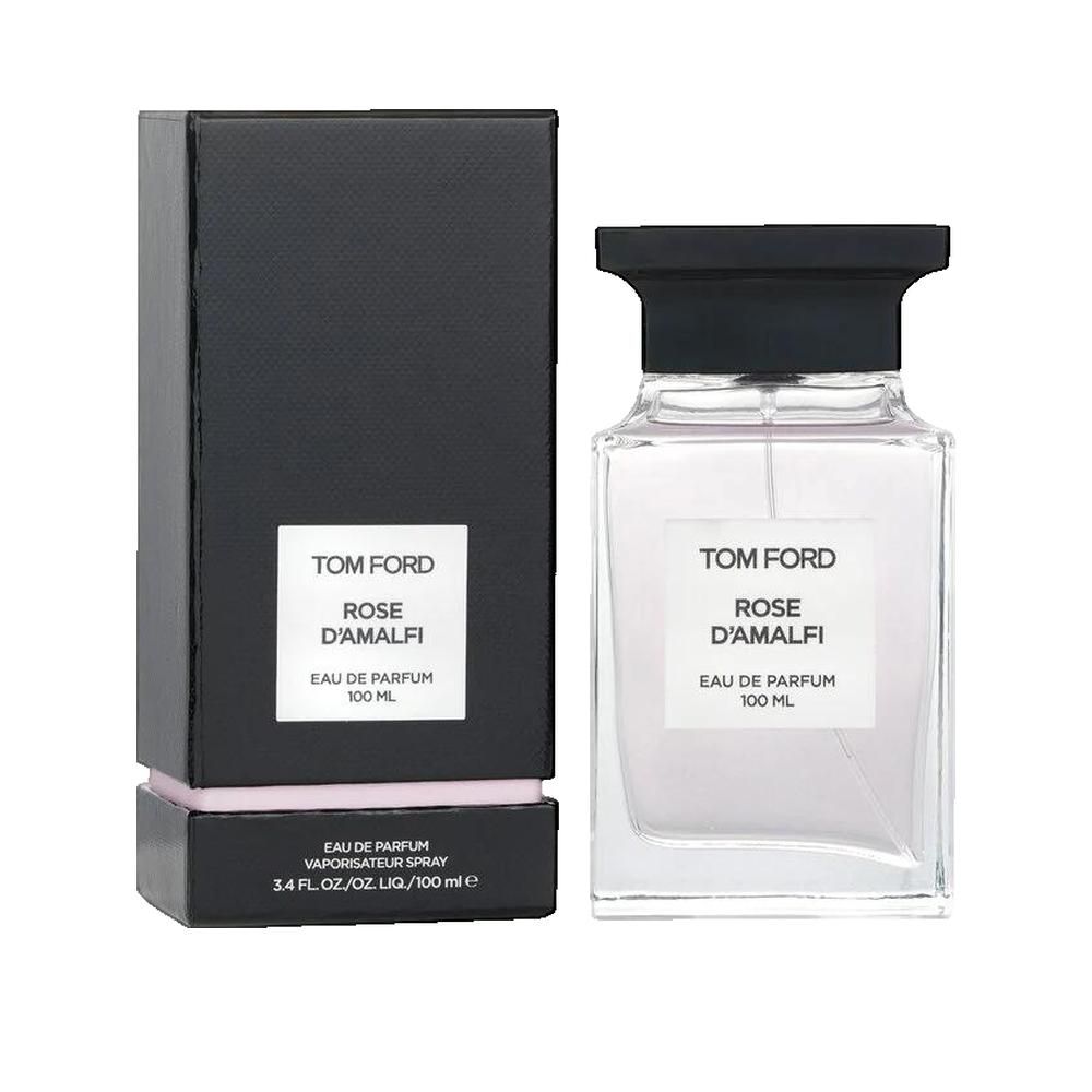 Parfumflakon und Verpackung. Schwarzer Deckel, rechteckige Flasche mit weißem Etikett. Schwarze Verpackung mit weißem Text. "Tom Ford Rose D'Amalfi".