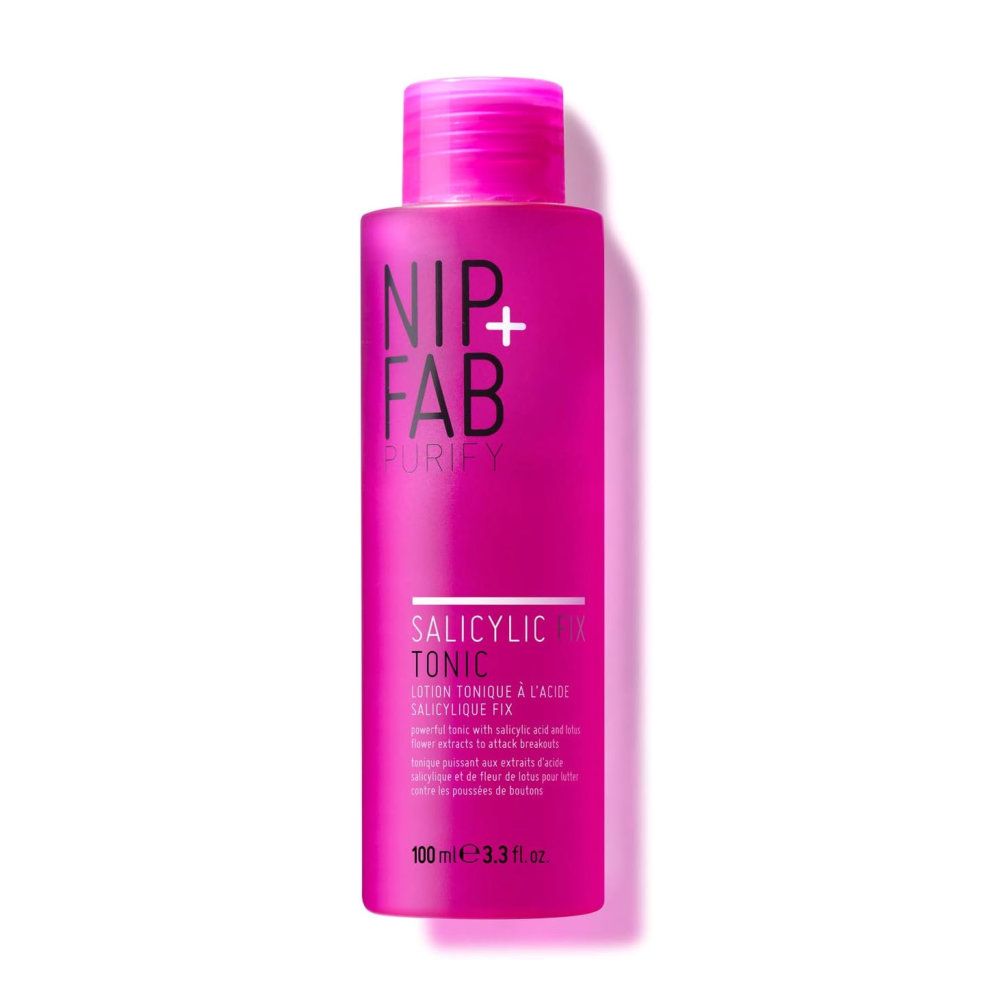 Rosa Flasche mit Produktaufschrift NIP+FAB, Salicylsäure Fix Tonic. Mit rosa Deckel. 100 ml.