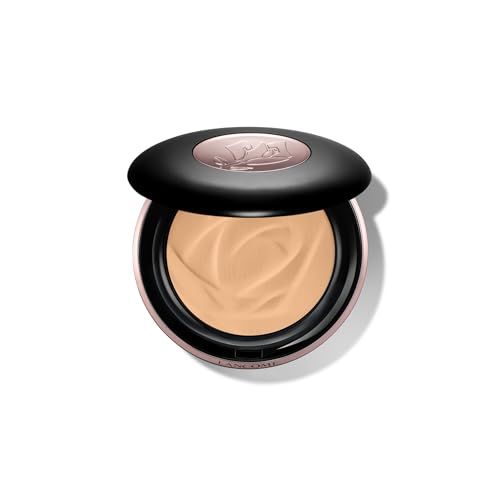 Kompaktpuder mit schwarzem Deckel und rosafarbenem Rand. Der Puder ist hellbraun. Lancôme-Logo auf dem Deckel.