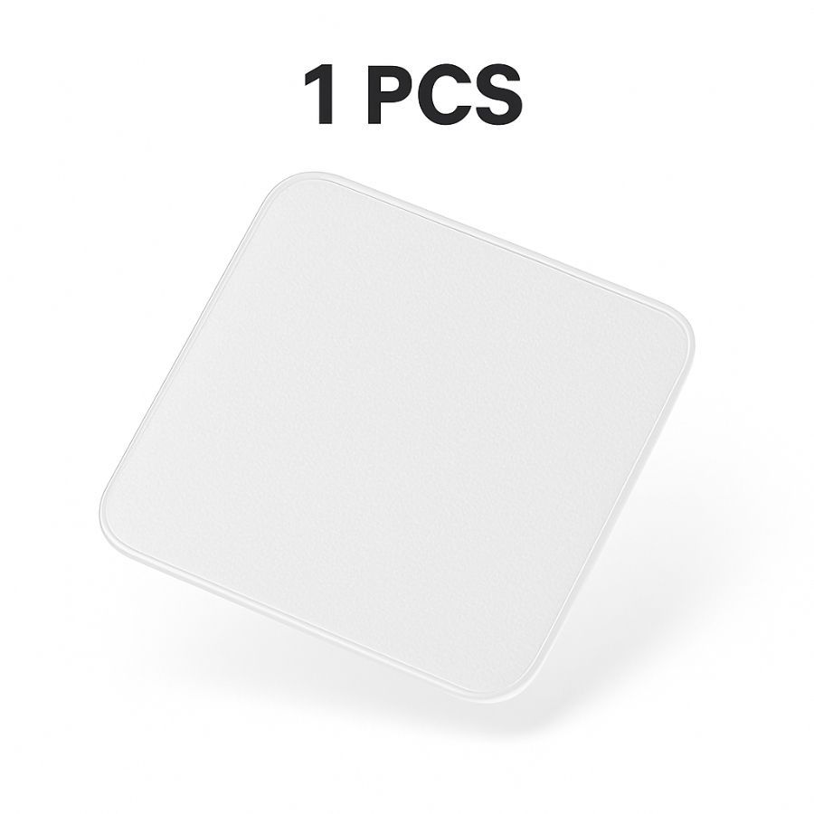 Quadratisches, transparentes Pflaster. Abgerundete Ecken. Aufschrift: 1 PCS.