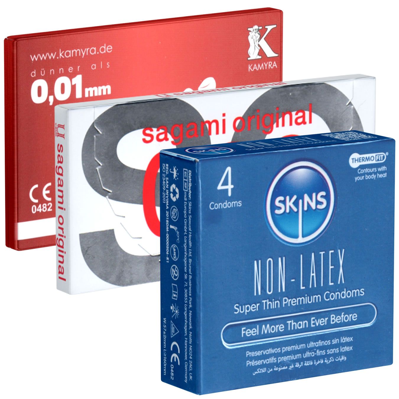 Drei Kondom-Verpackungen. Rot: Kamryra, dünner als 0,01 mm. Weiß: Sagami Original. Blau: Skins, 4 Kondome, Non-Latex, Super Thin Premium.