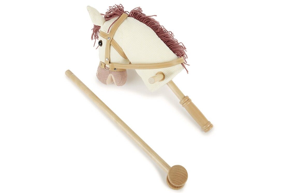 Steckenpferd-Kopf mit Holzstab und abgenommenem Holzstab. Cremefarbenes Cord, braune Mähne.