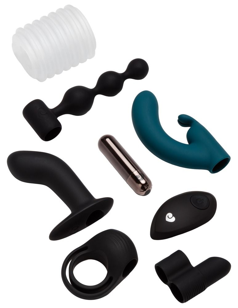 Ein schwarzer Vibrator mit geripptem Griff, ein türkisfarbener Vibrator, ein silberner Stabvibrator.