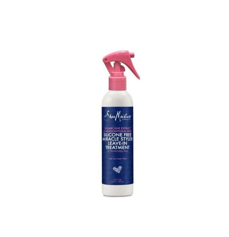 Flasche mit Sprühkopf. Aufschrift: Silicone Free Miracle Styler Leave-In Treatment. Marke: Shea Moisture.