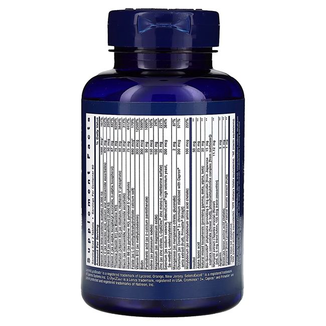 Blaue Flasche mit weißem Etikett. Text: Supplement Facts. Enthält Nährwertangaben und Inhaltsstoffe.