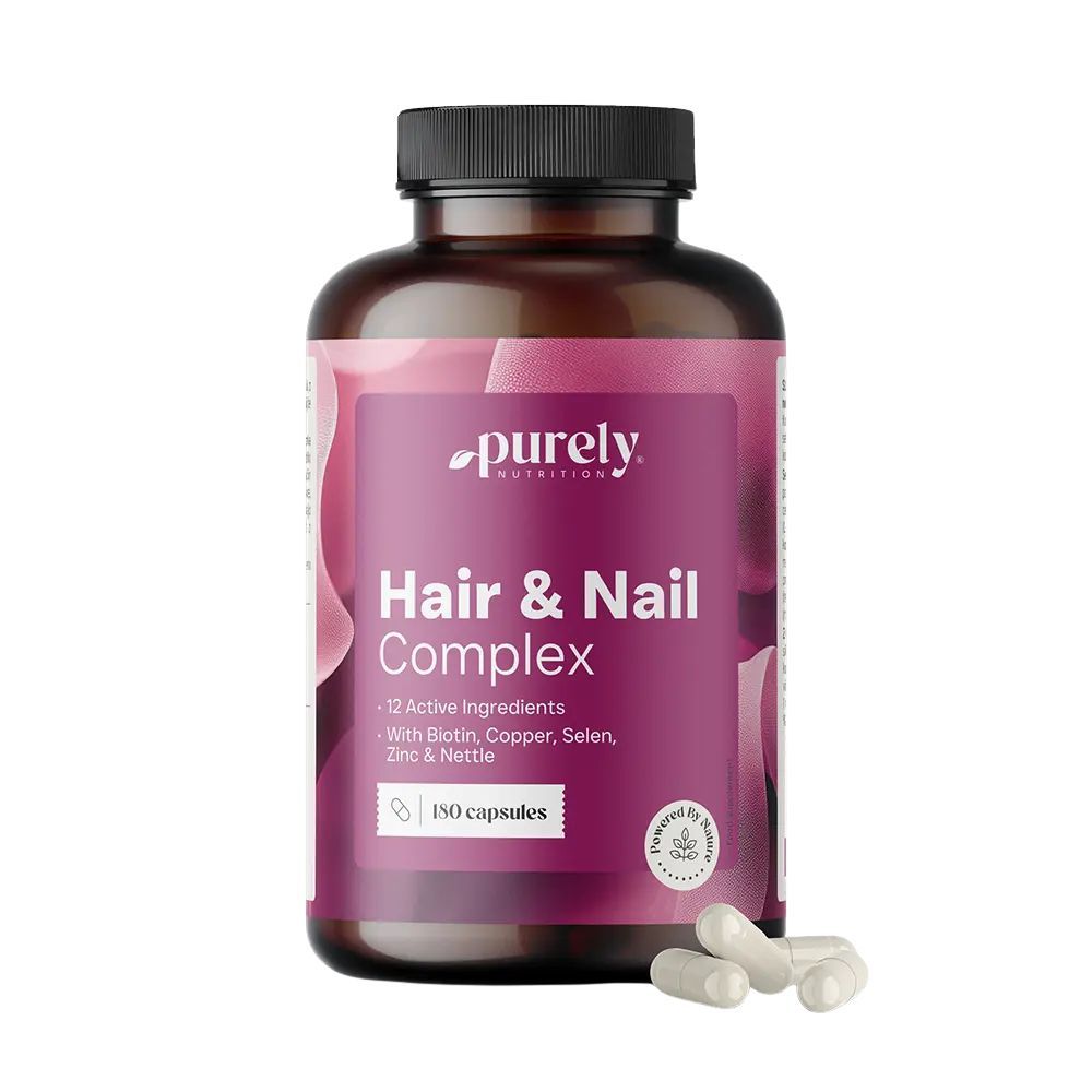 Braune Flasche mit lila Etikett für "Hair & Nail Complex" von Purely Nutrition, enthält 150 Kapseln.