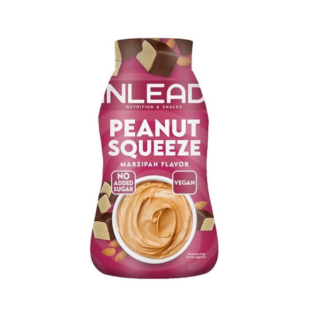Flasche mit Aufschrift "INLEAD Peanut Squeeze". Marzipan-Geschmack, ohne Zuckerzusatz, vegan. Abbildung von Erdnussbutter.