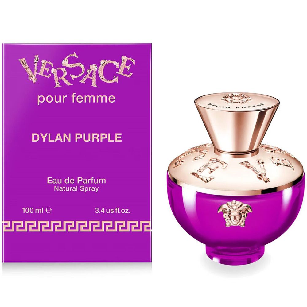 Lila Flakon und Schachtel. Goldfarbener Deckel. Aufschrift: Versace Pour Femme Dylan Purple. 100 ml.