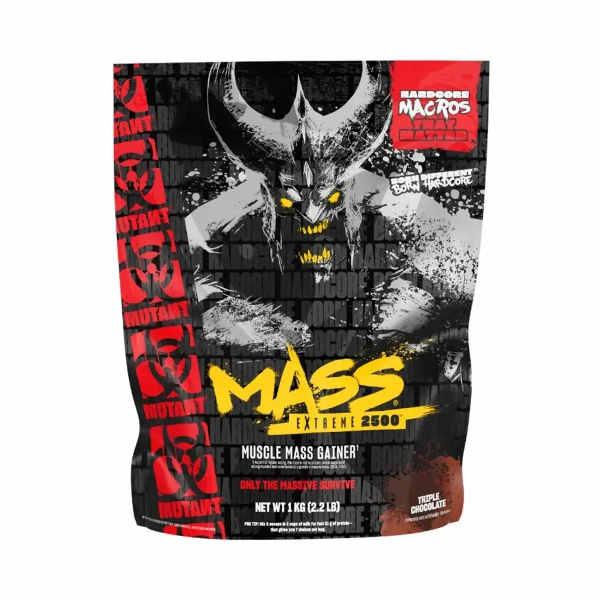 Beutel mit Mutant Mass Extreme 2500 Muskelmasse-Gainer, Triple Chocolate Geschmack.