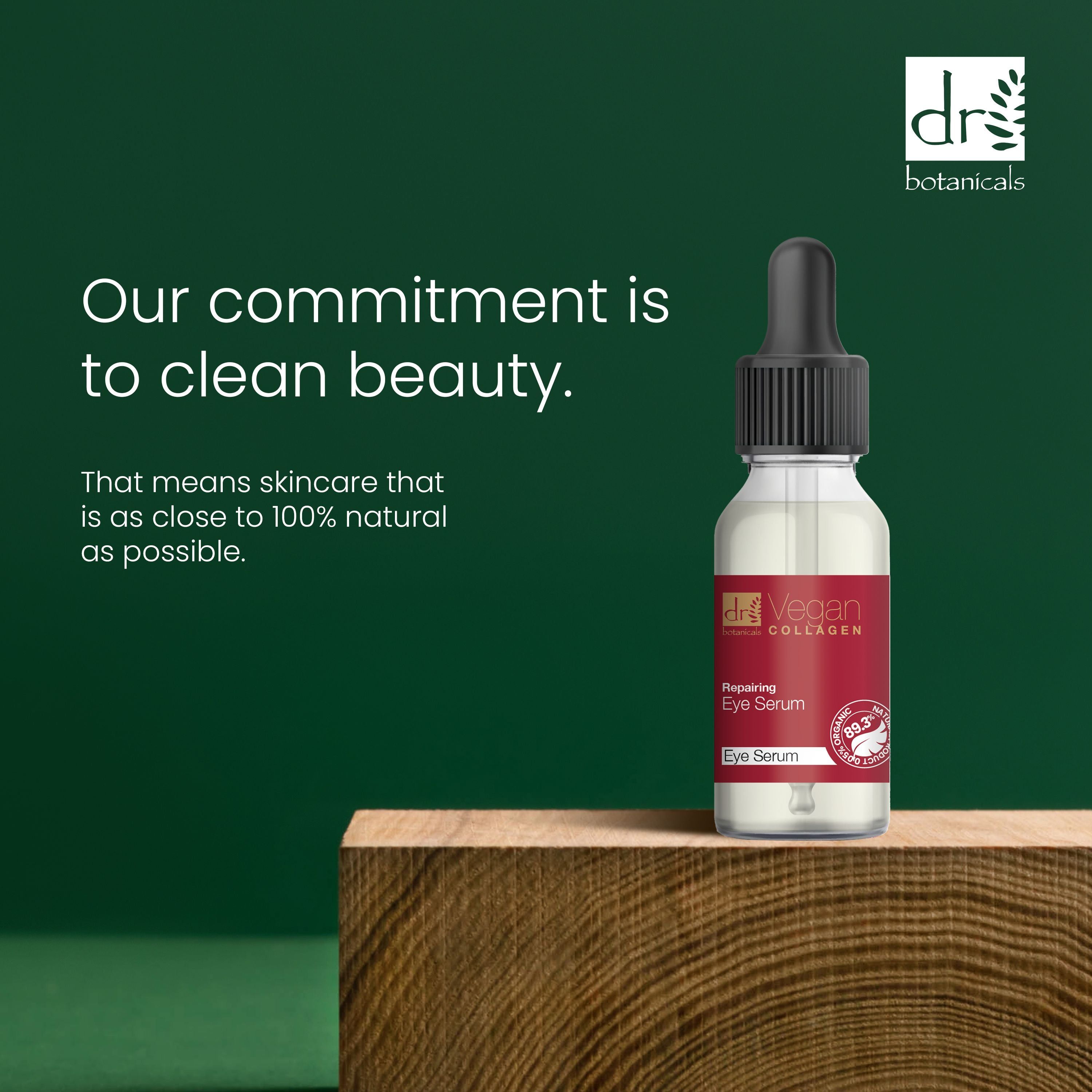 Flasche mit Tropfer auf Holzblock. Text: Our commitment is to clean beauty. Skincare that is as close to 100% natural.