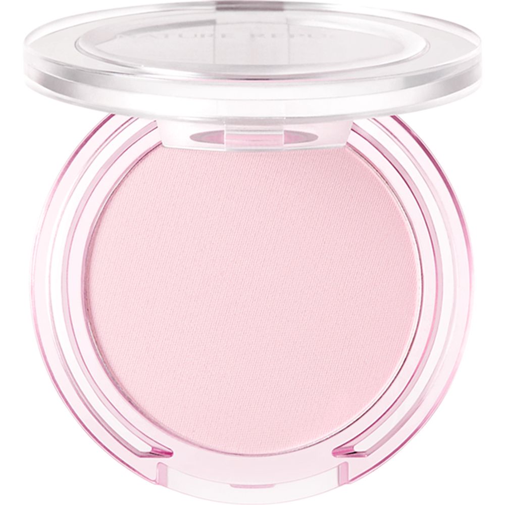 Runder, rosafarbener NATURE REPUBLIC By Flower Blusher. Transparente, runde Verpackung mit offenem Deckel.