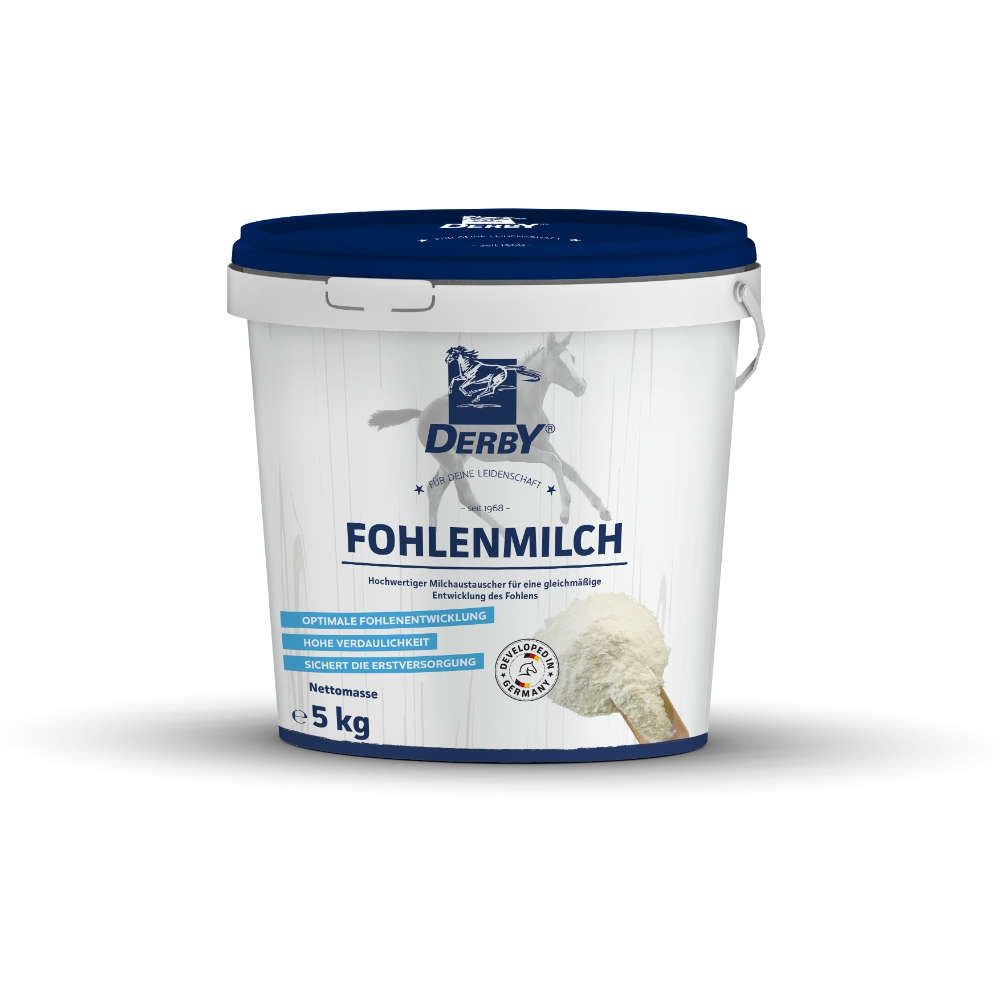 Eimer mit blauem Deckel. Aufschrift: DERBY FOHLENMILCH. 5 kg, mit Qualitätszeichen.