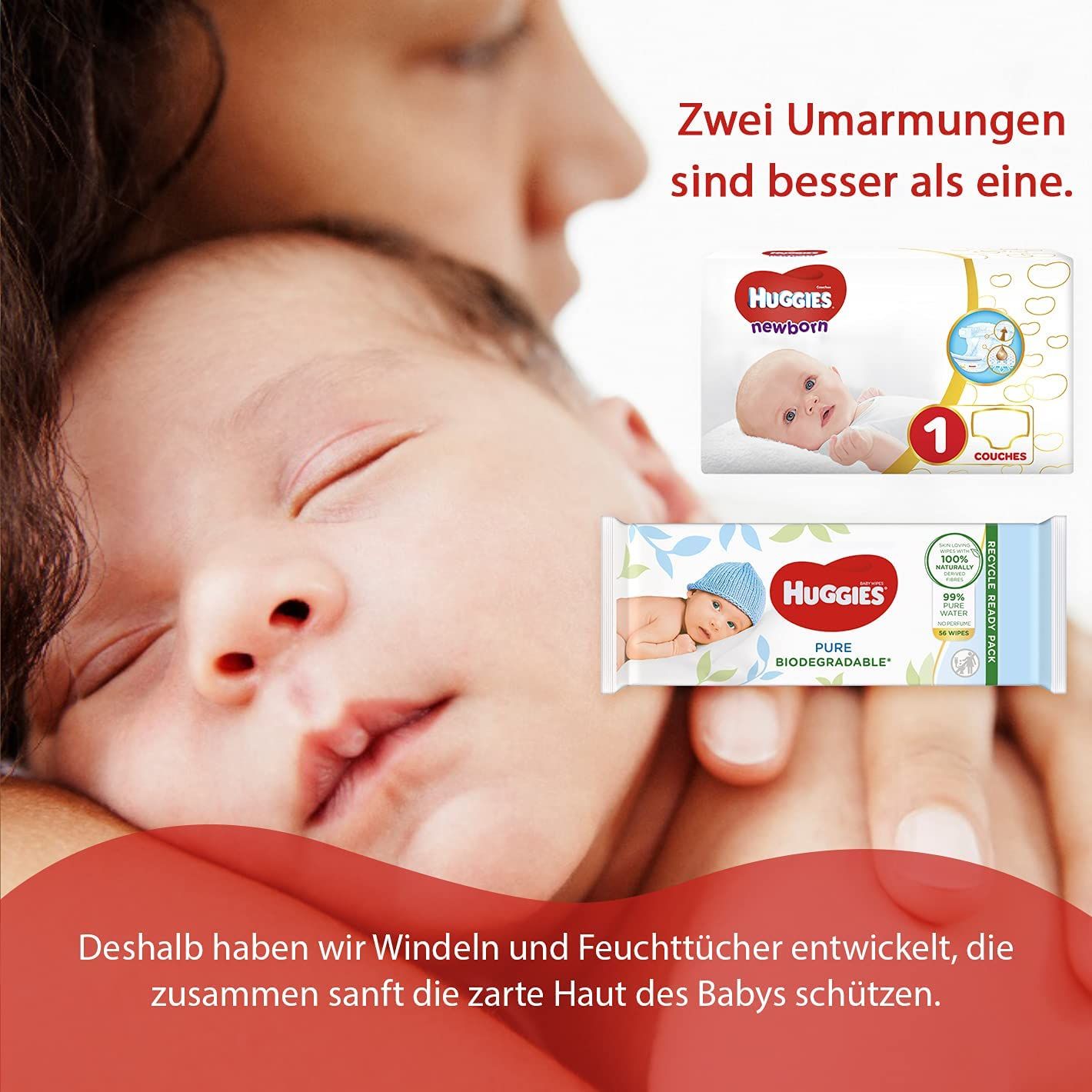 Mutter hält Baby im Arm. Packung Feuchttücher im Hintergrund. Huggies-Logo und Produktinformationen sichtbar.