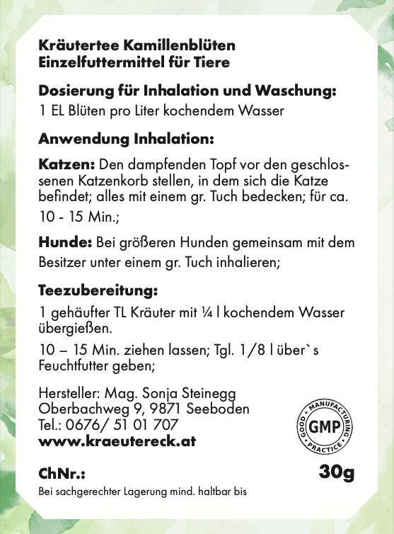 Etikett mit Text: Kräutereck Kamillenblüten, Dosierung, Anwendung, Herstellerinformationen und GMP-Zertifizierung. 30g.