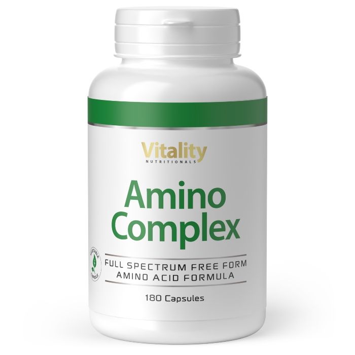 Weiße Flasche mit grünem Band. Aufschrift: Amino Complex, 180 Kapseln. Marke: Vitality Nutritionals.
