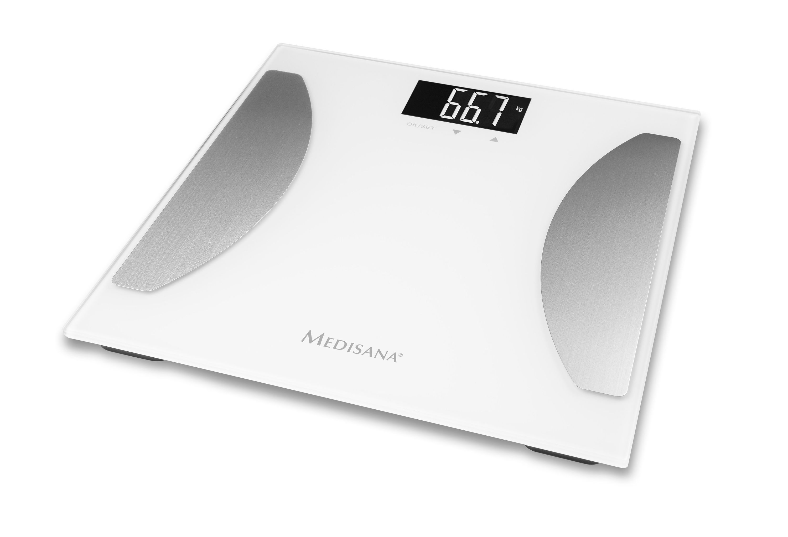 Körperanalysewaage mit digitaler Anzeige. Weiße Oberfläche, silberne Trittflächen, Anzeige von 66,7 kg. Marke: Medisana.