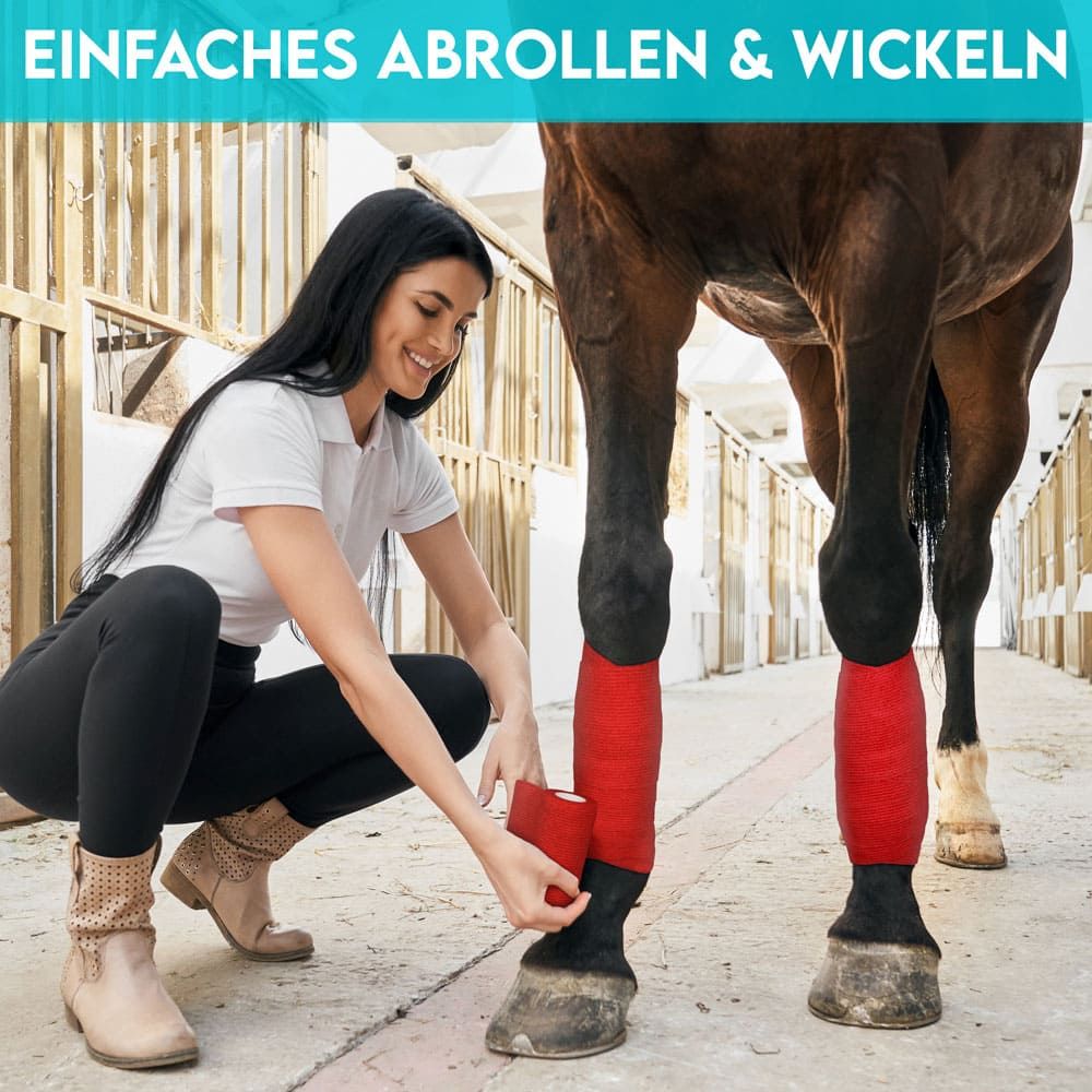 Frau wickelt rotes Band um Pferdebein. Text: Einfaches Abrollen & Wickeln.