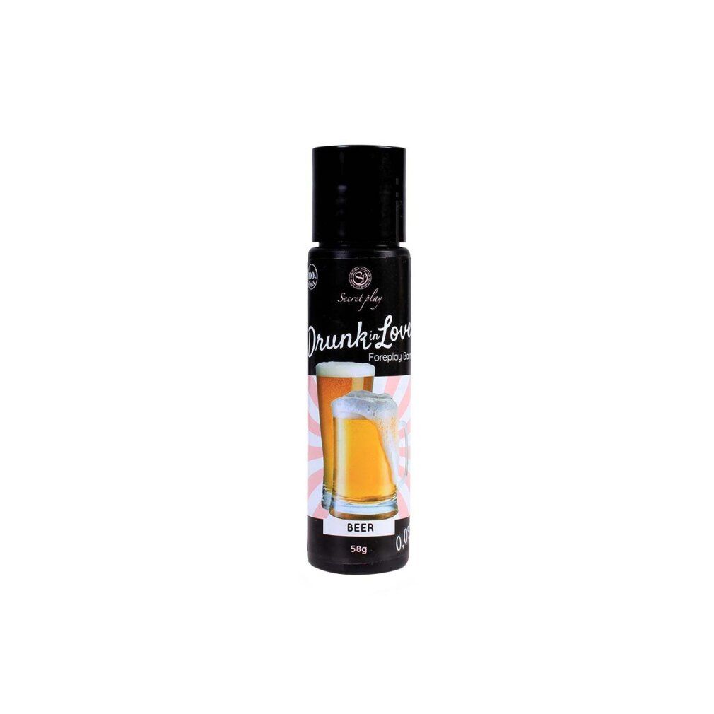 Schwarze Flasche mit "Drunk in Love Foreplay Balm". Bierkrug-Abbildung. Aufschrift "BEER".