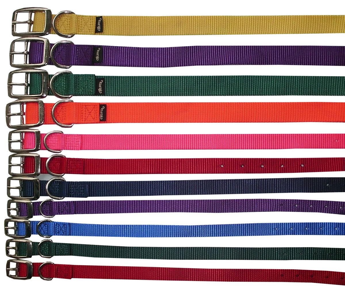 Verschiedenfarbige Hundehalsbänder mit Metallschnallen. Farben: gelb, lila, grün, orange, pink, rot, blau.