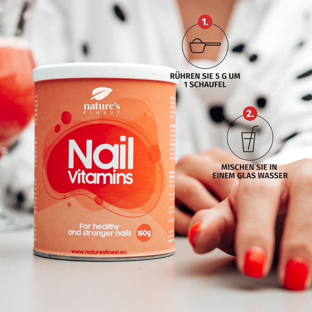 Dose Nagel Vitamine mit Anleitung zum Mischen mit Wasser und einer Schaufel.