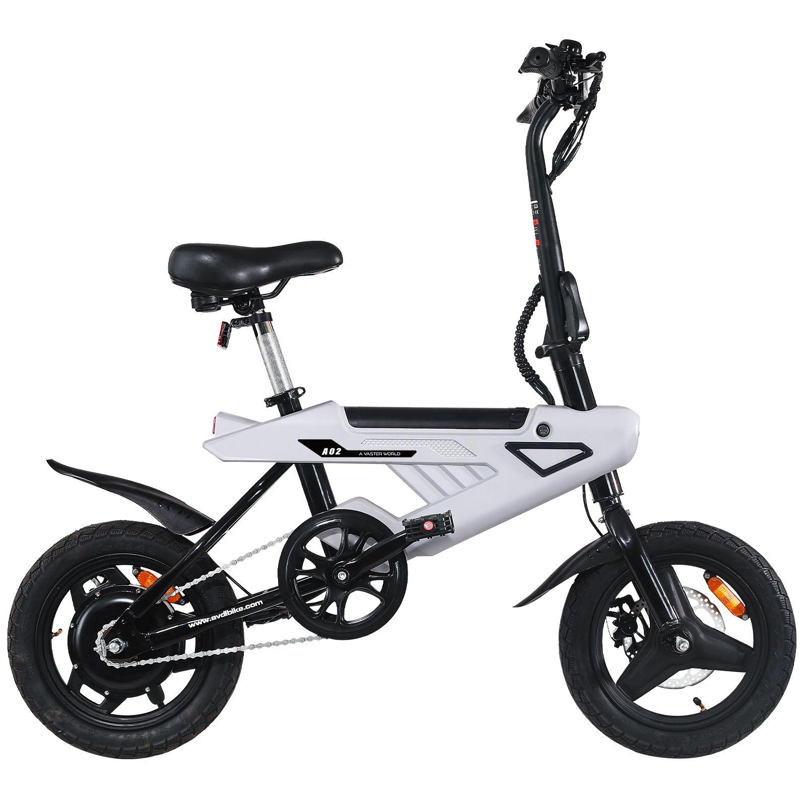 Faltbares E-Bike A02, weiß-schwarz. 14 Zoll Räder, schwarzer Sattel, Kotflügel. Scheibenbremsen. Seitenansicht.