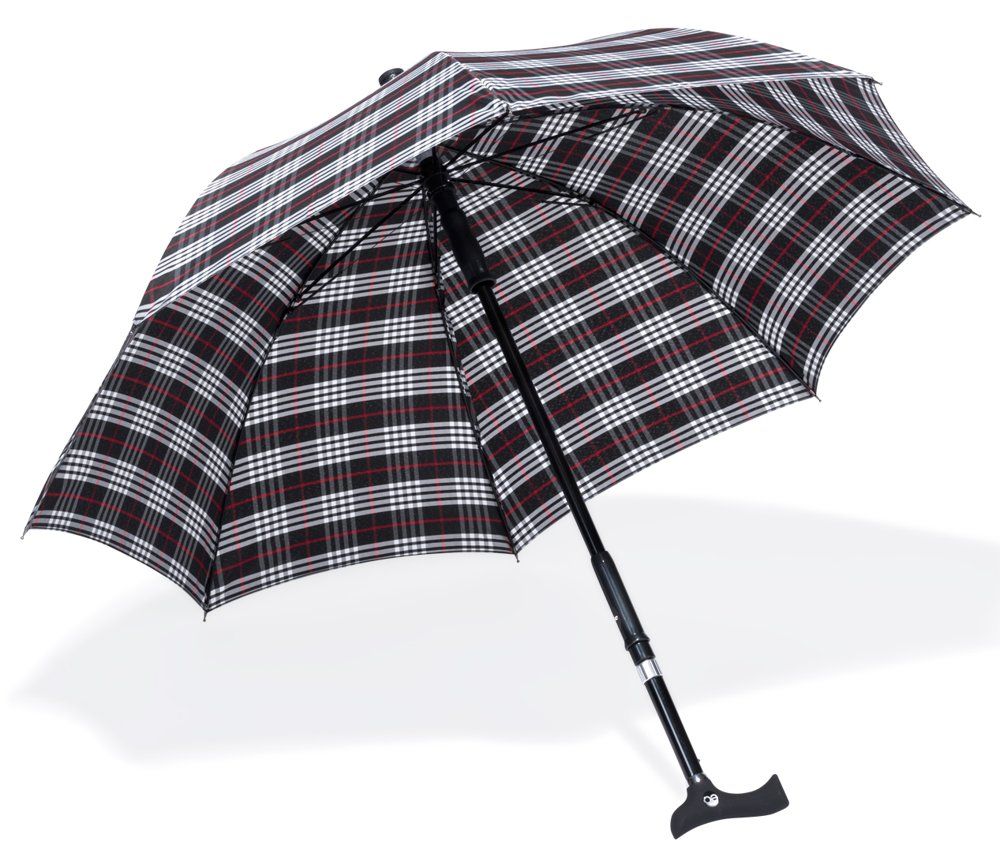 Gehstock-Regenschirm, geöffnet. Schwarz-weiß kariertes Muster. Schwarzer Griff und Schaft. Geformter Griff.