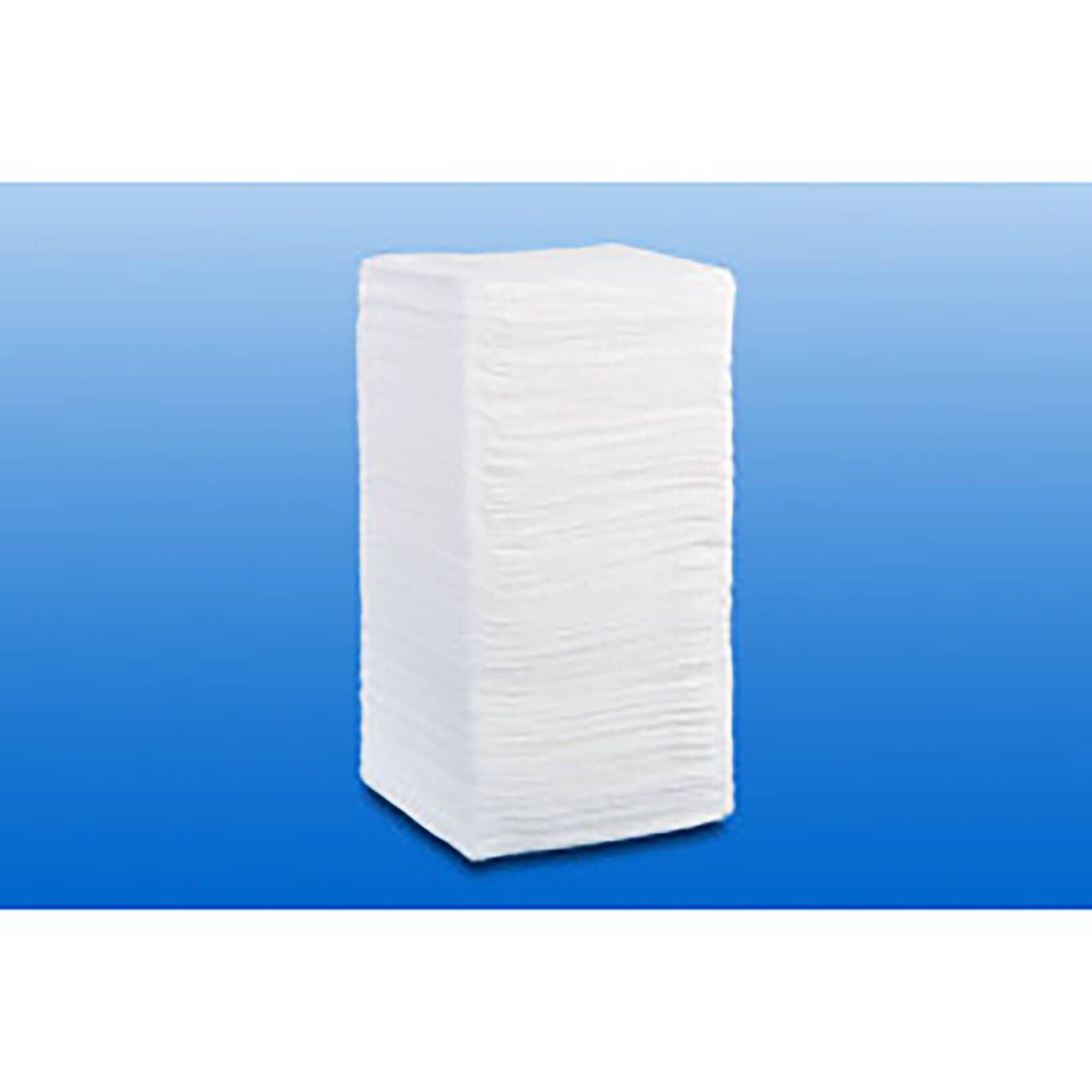 Stapel weißer Mullkompressen. Rechteckige Form. Unsteril.