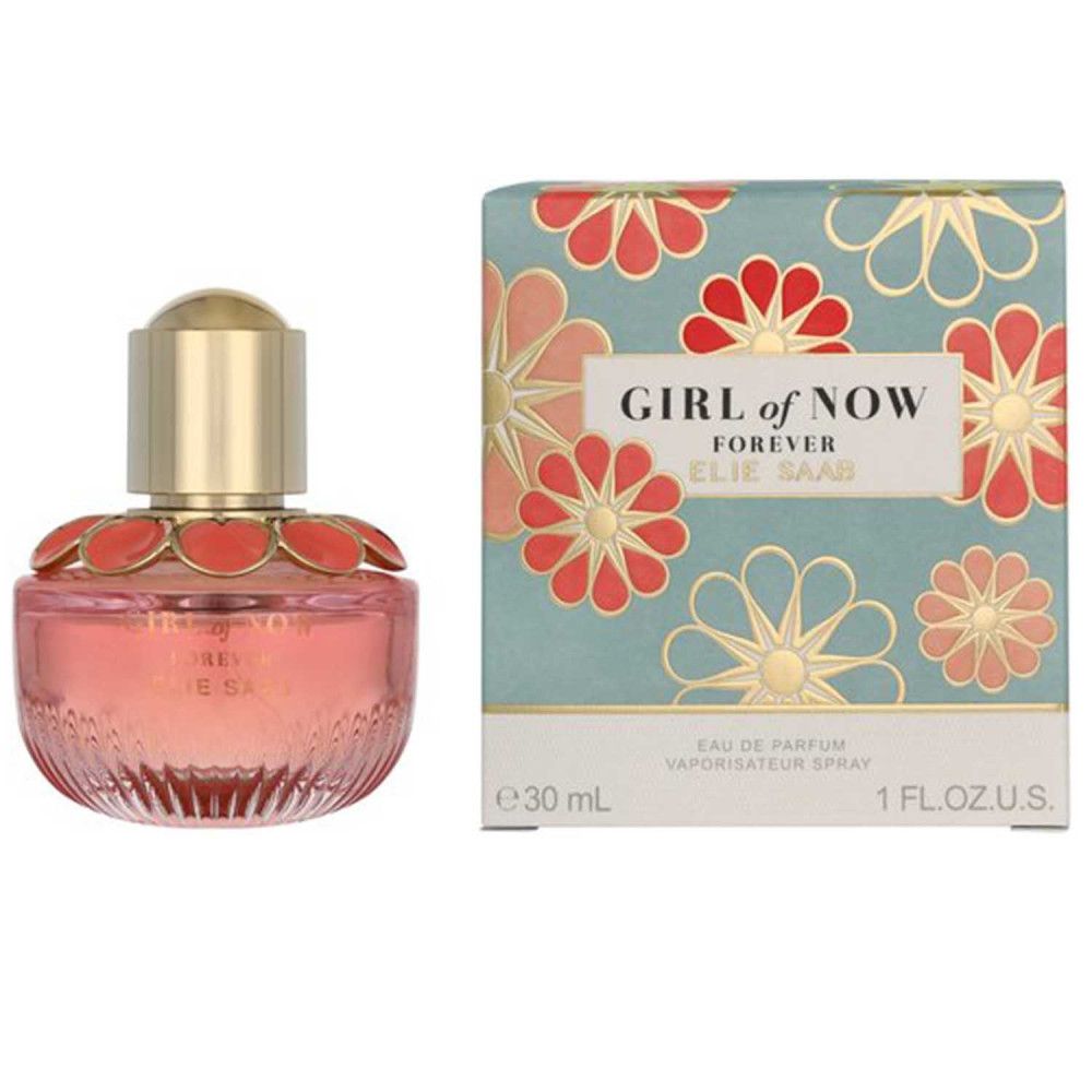 Parfümflakon und Schachtel. Flakon rosa, goldener Deckel, Blütenverzierung. Schachtel blau mit Blumenmuster. Text: Girl of Now Forever.