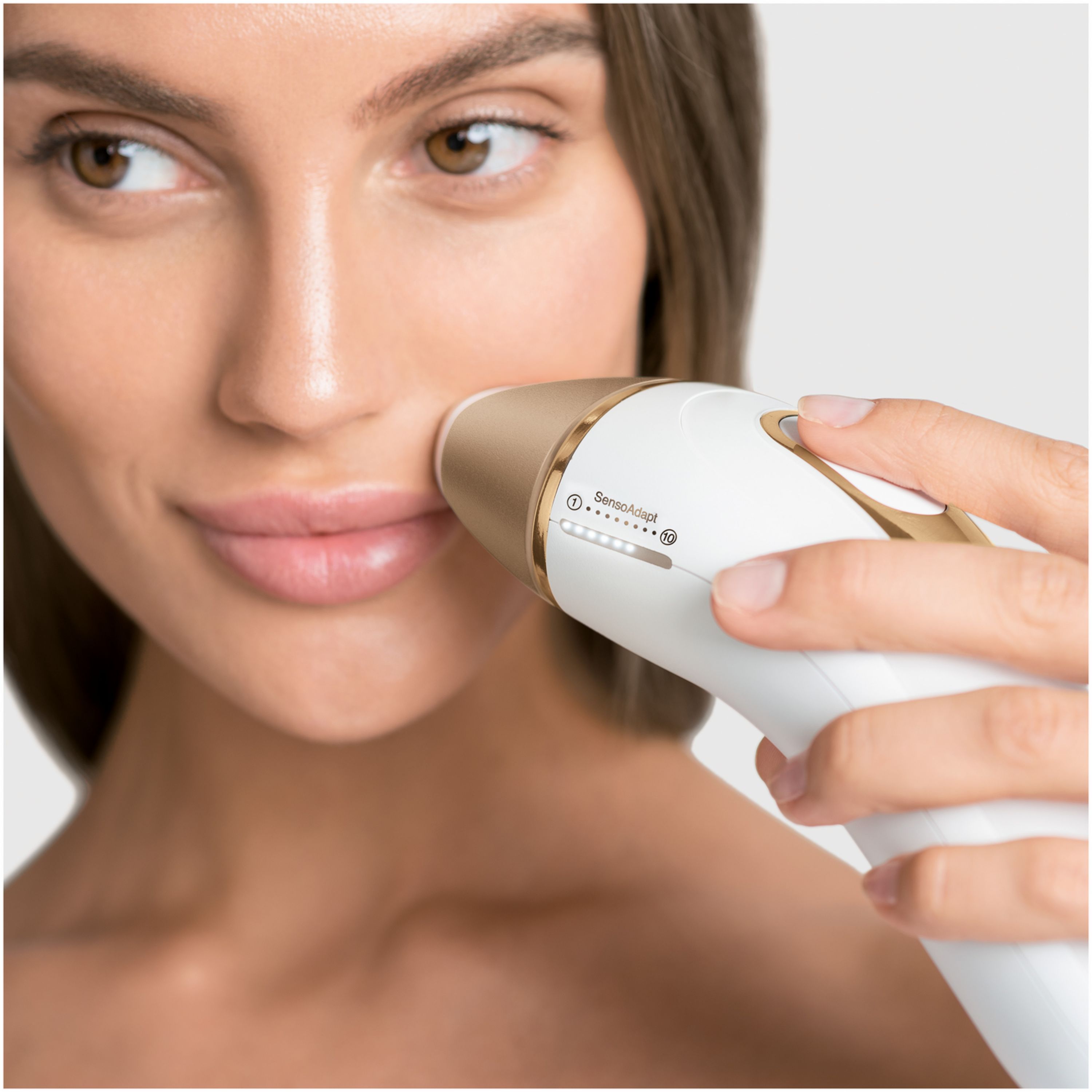 Braun - IPL System "Silk-expert Pro PL5159 + Mini-Gesichtsrasierer" in Rosegold & Weiß