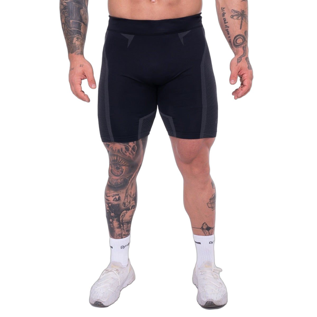 Herren Shorts, schwarz, nahtlos, mit seitlichen grauen Einsätzen und Logo.
