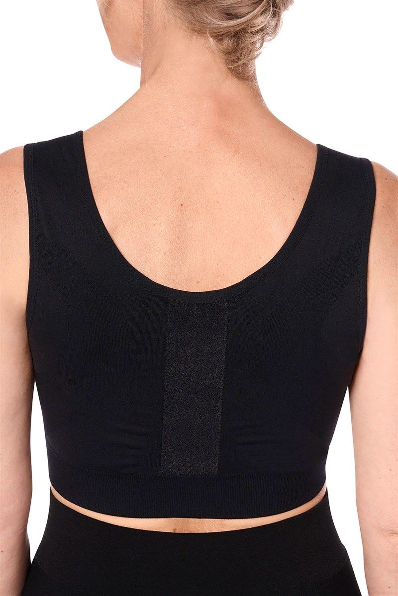 Schwarzer Post-OP BH, Rückansicht. Breiter Rückenverschluss mit Klettverschluss. Nahtloser Stoff.