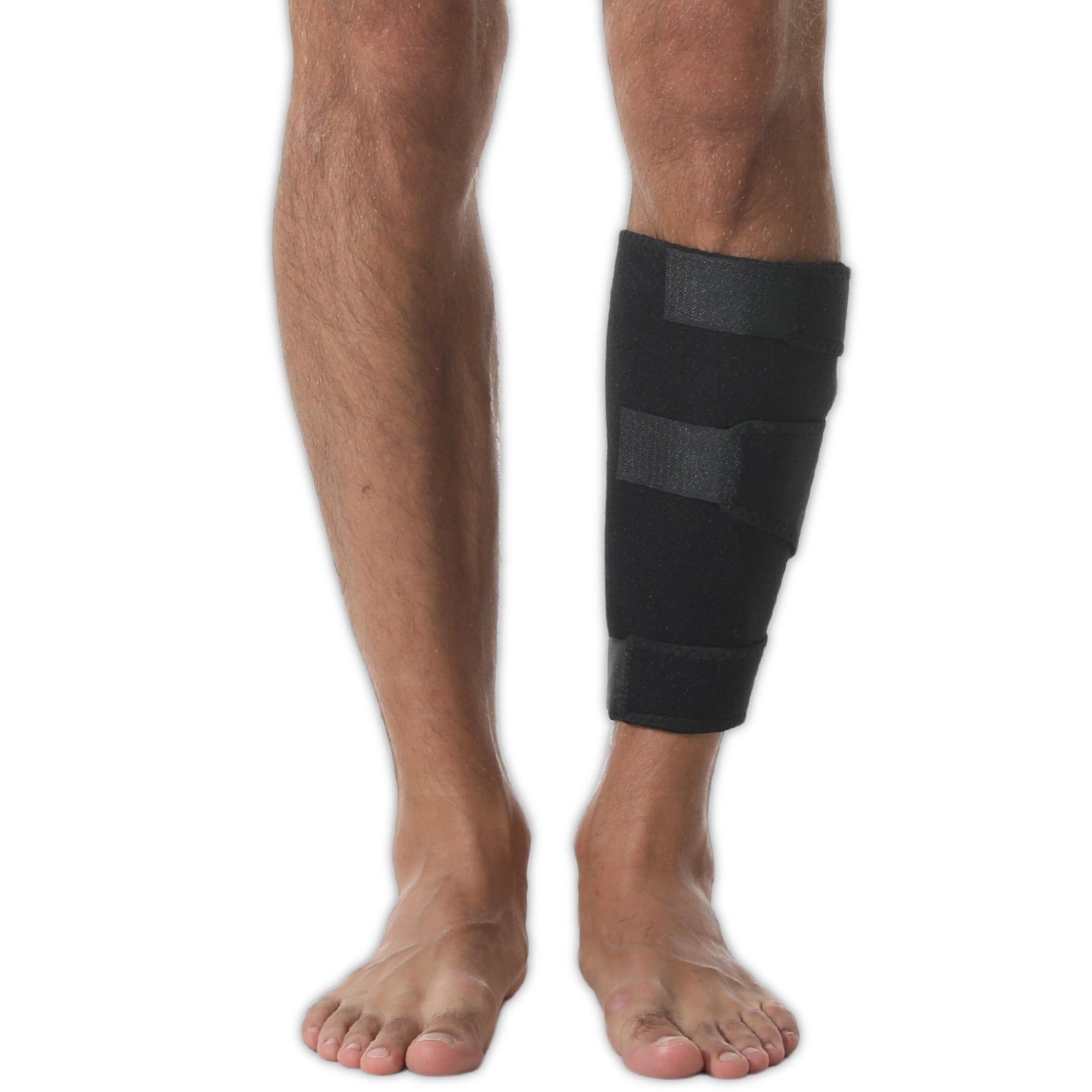 Schwarze Kniebandage mit Klettverschlüssen am Bein.