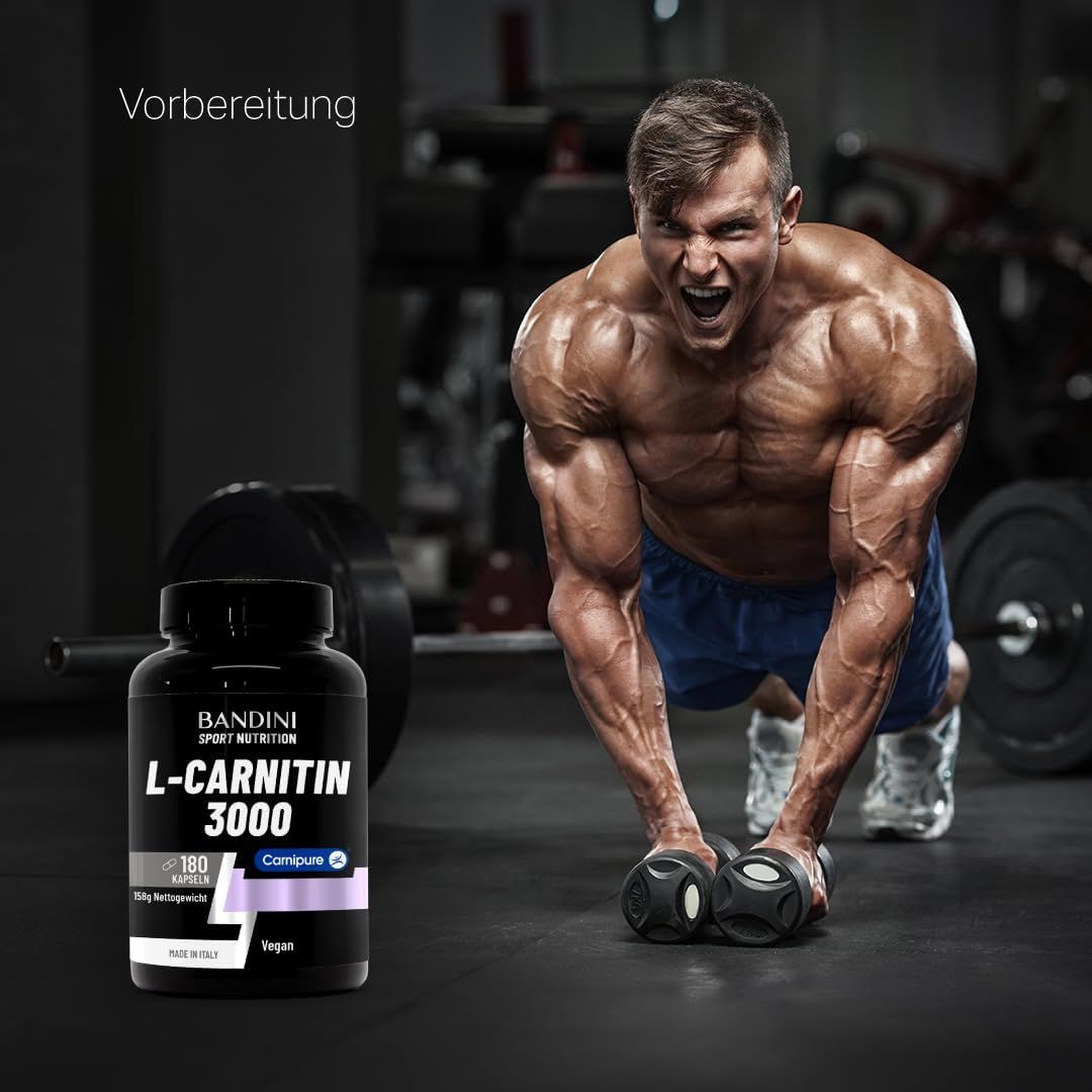 Schwarze Flasche Bandini L-Carnitin 3000. Aufschrift: Carnipure, 158g, 180 Kapseln, 100% Vegan. Mann macht Liegestütze.