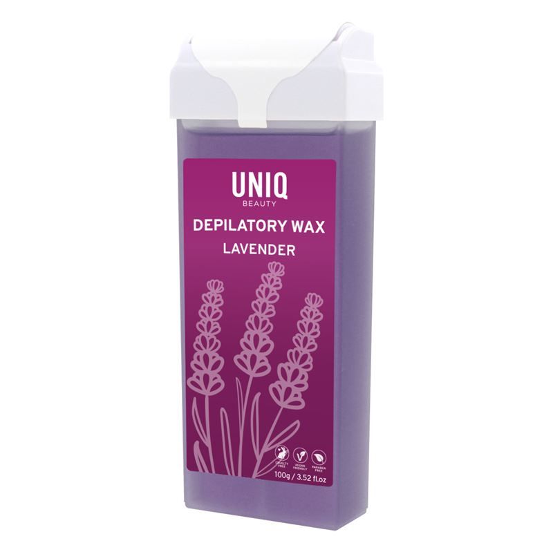 UNIQ Lavendel Wachspatrone. Lila Wachsbehälter mit weißem Deckel. Etikett mit Produktname und Lavendel-Illustration.