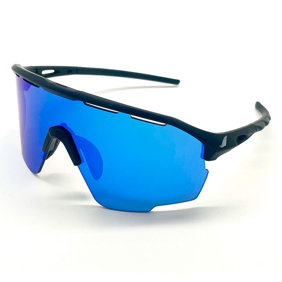 Sportbrille mit blauen Gläsern und schwarzem Rahmen. Marke: Bigwave Eyewear. Seitliches Logo.