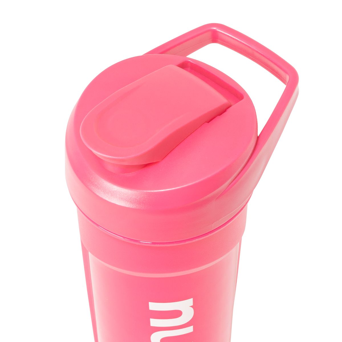 Pinkfarbener Shaker-Deckel mit Griff. Weißes Logo. Kunststoff.