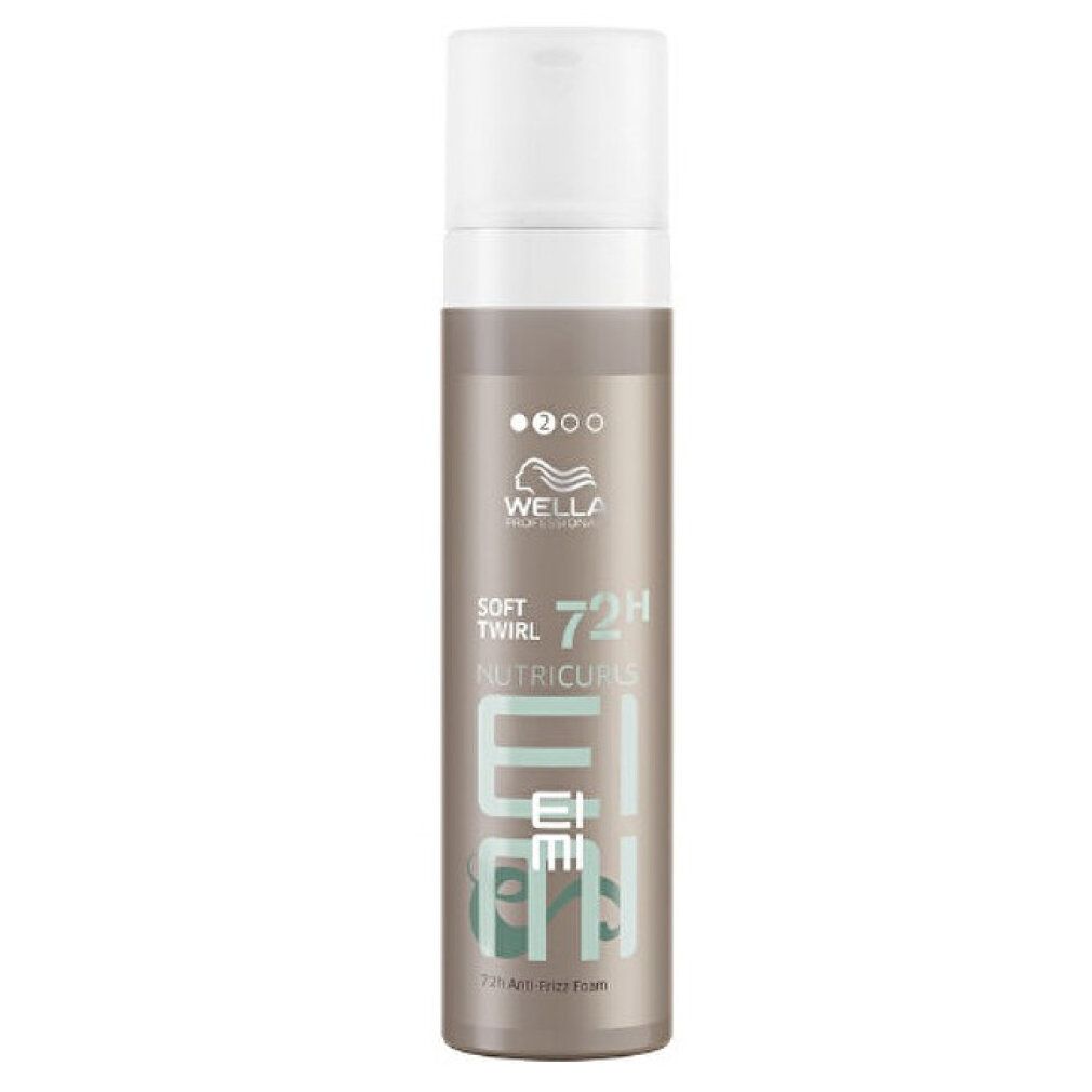 Wella Eimi Nutricurls Soft Twirl. Braune Flasche mit weißem Deckel. Text: Soft Twirl, 72H, Nutricurls, Eimi, 72H Anti-Frizz Foam.