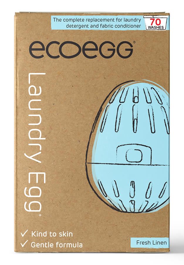 Karton mit Ecoegg Laundry Egg. Hellblaues Ei-Design. Text: Fresh Linen, Kind to skin, Gentle formula. 70 Wäschen.