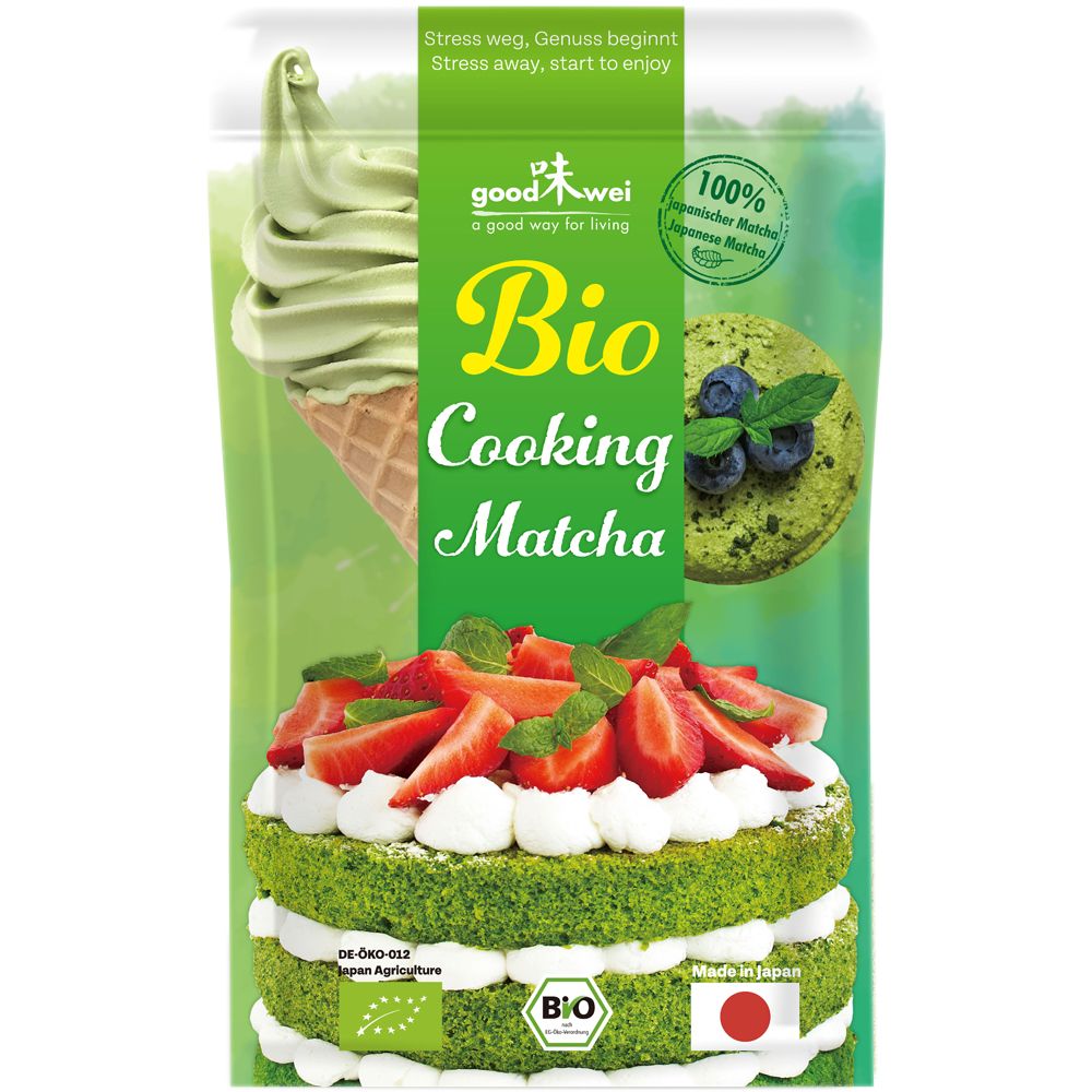 Verpackung mit Matcha-Pulver. Aufdruck: Bio Cooking Matcha, Bio-Siegel, japanische Flagge. Abbildung von Kuchen und Eis.