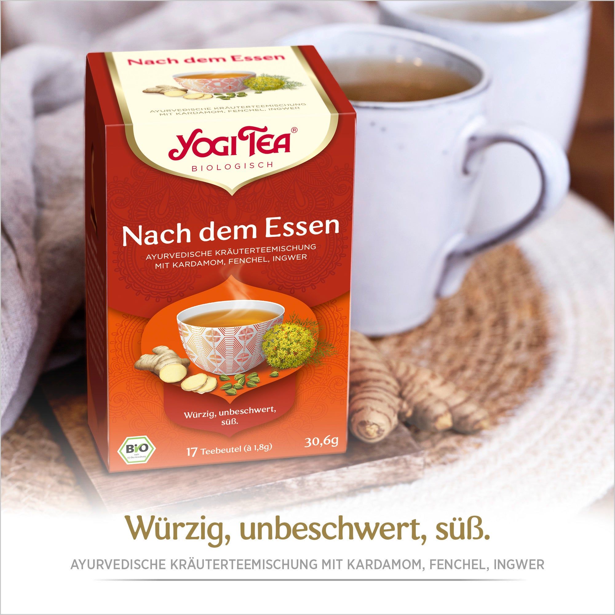 Yogi Tea - Nach dem Essen, rote Verpackung. Logo, Produktname und Zutaten. Bio-Siegel. Tasse Tee im Hintergrund.