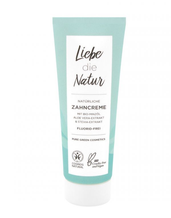 Grüne Tube natürliche Zahncreme Minze. Text: "Liebe die Natur", "Fluorid-frei", Logos für Naturkosmetik und vegan.