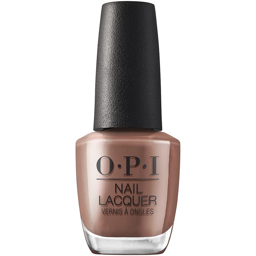 OPI Nagellacke Flasche. Brauner Nagellack mit schwarzem Deckel. Schriftzug.
