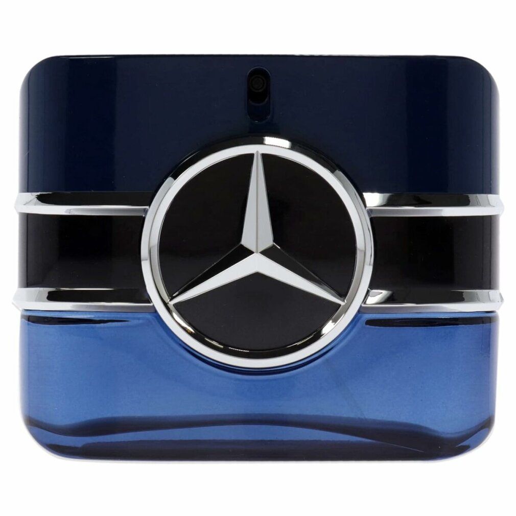 Blauer Flakon mit silbernem Mercedes-Benz-Logo und schwarzem Streifen. Quadratische Form.