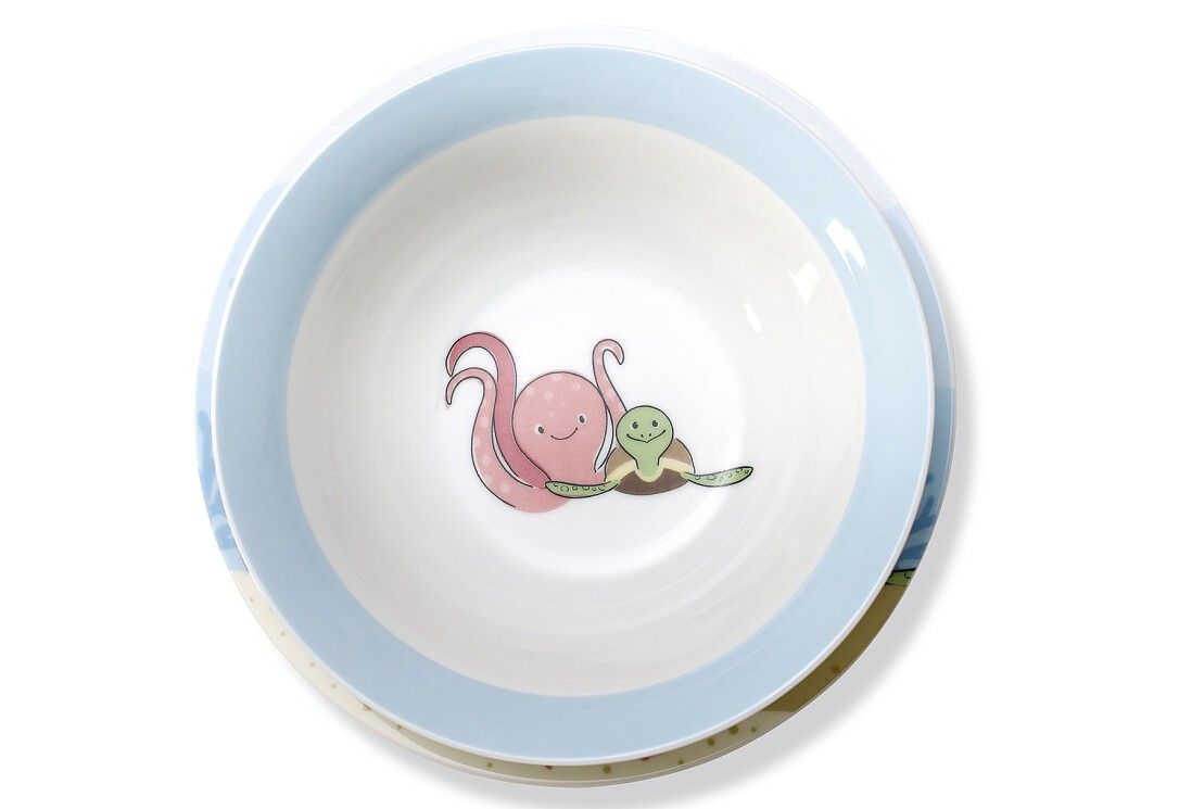 Schüssel des Kindergeschirrsets Unterwasserwelt. Weiß mit blauem Rand. Innen: Tintenfisch und Schildkröte.