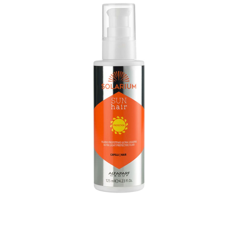 Flasche mit Sonnenschutzmittel für Haare. Weißer Spender, orangefarbener Aufkleber mit Text. Marke: Alfaparf Group.