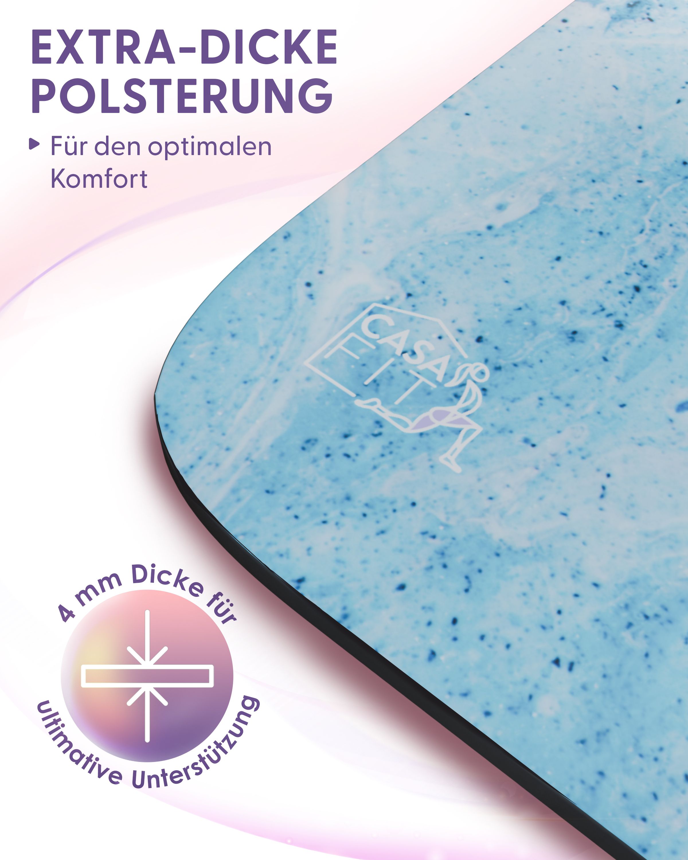 Yogamatte mit blauem Marmormuster. Logo CasaFit. Text: Extra-dicke Polsterung. 4 mm Dicke. Für ultimative Unterstützung.