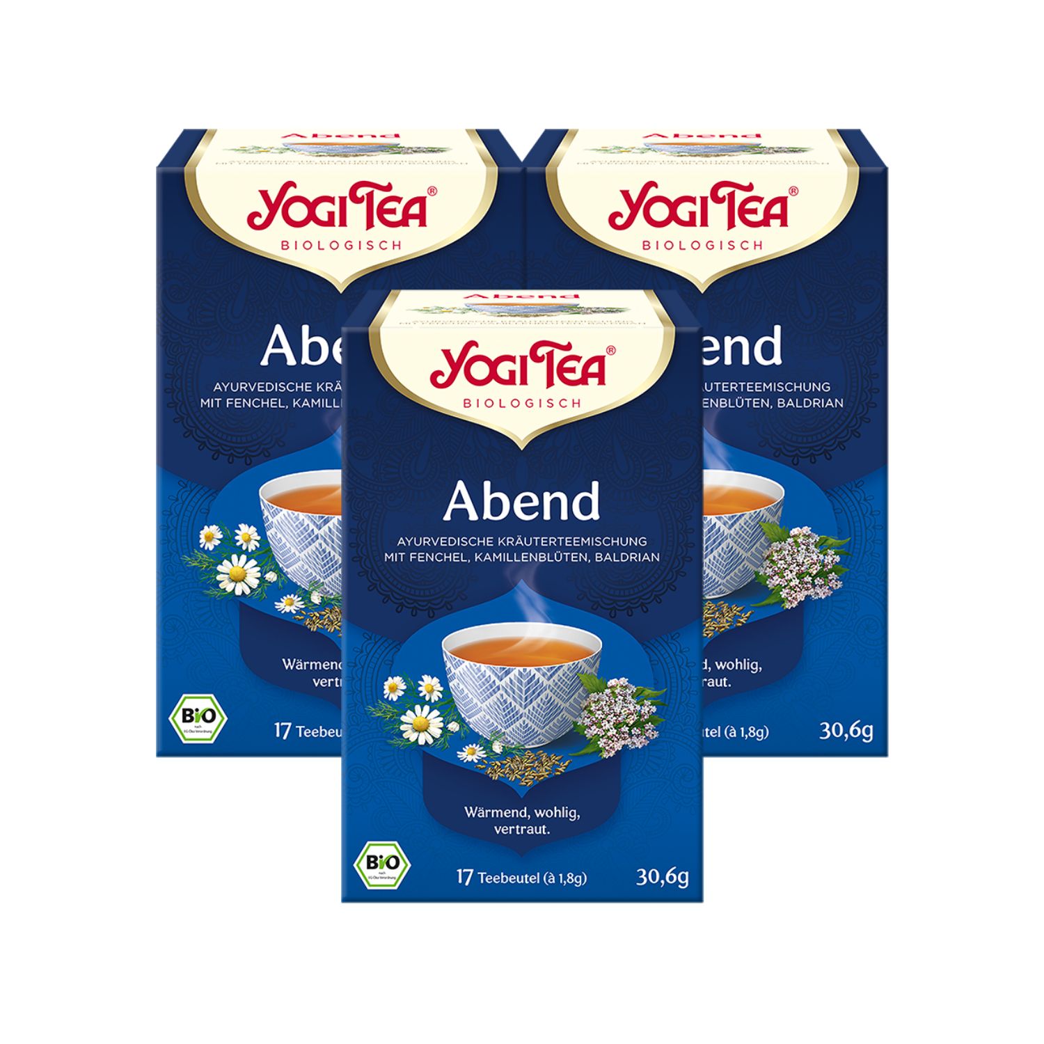 Drei Schachteln Kräutertee. Blaue Verpackung mit Logo und Produktbezeichnung. Bio-Siegel. 17 Teebeutel.