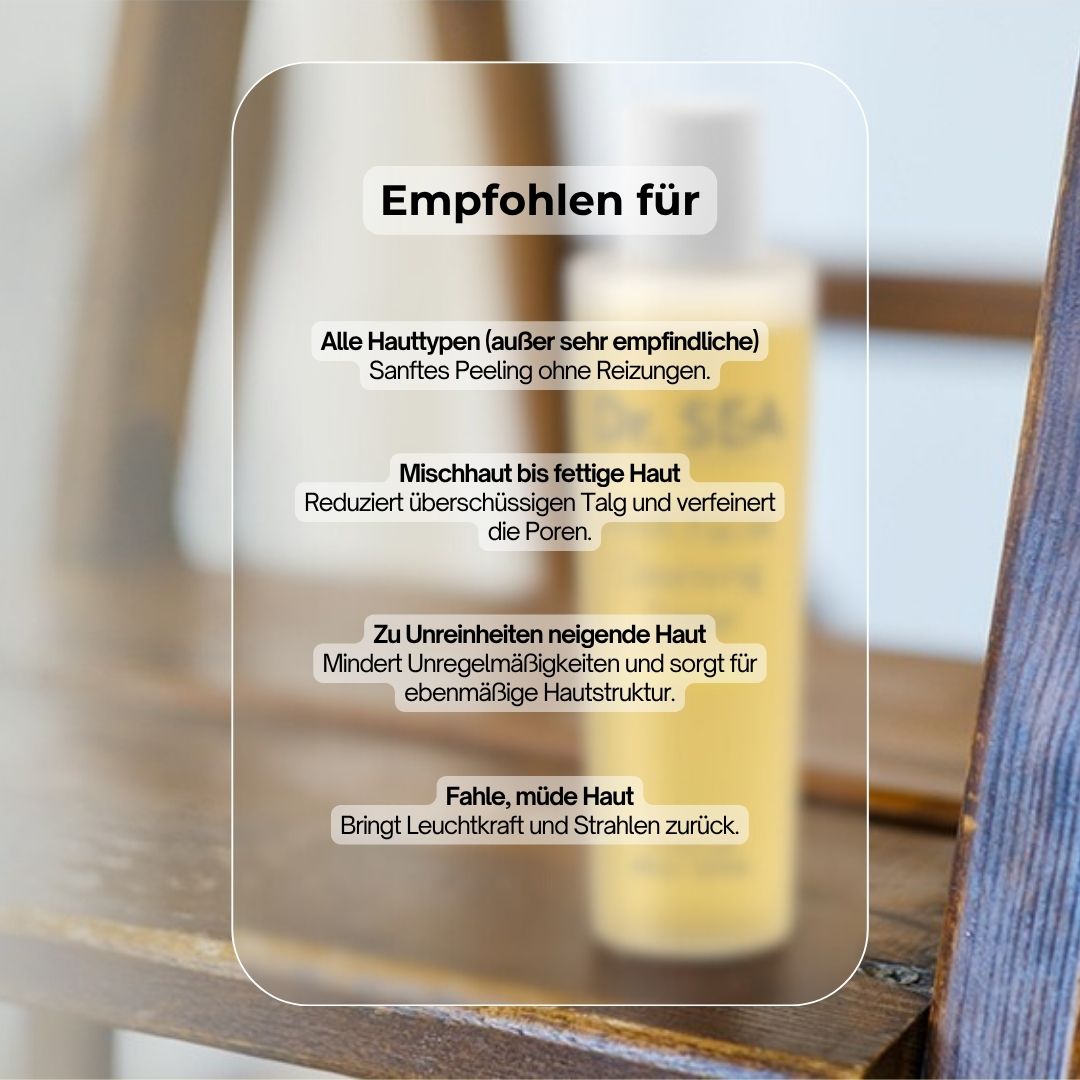Dr. SEA AHA Facial Cleansing Toner. Empfohlen für: Alle Hauttypen, Mischhaut, zu Unreinheiten neigende Haut, fahle Haut. Auf Holzregal.