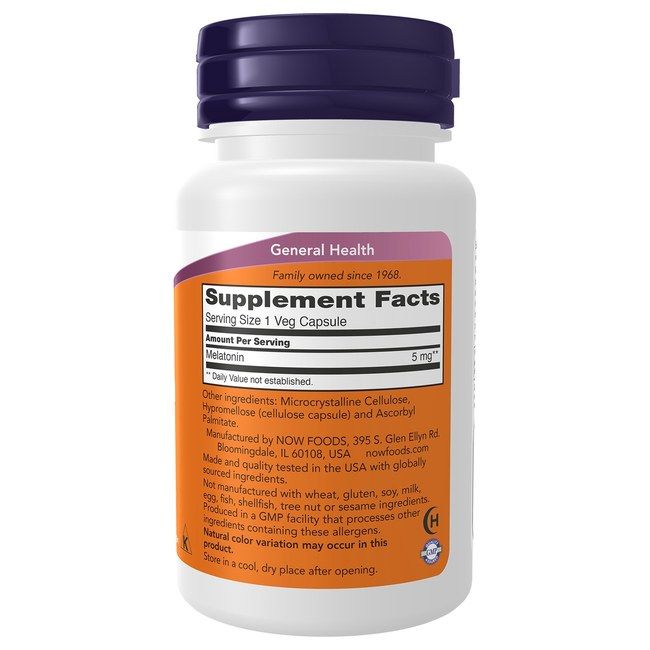 Rückseite der Now Foods Melatonin 5 mg Flasche mit Supplement Facts.